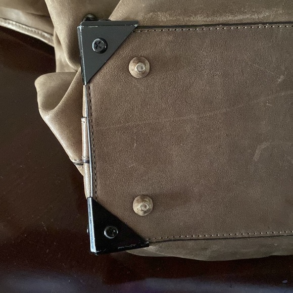 ALEXANDER WANG ROBYN medium beige Bag Nubuck Drawstring Bucket Detachable Pouch… - Picture 14 of 15